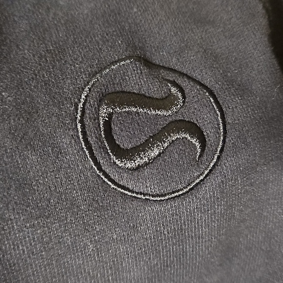 Lululemon Logo Sleeve Scuba Zip Up Hoodie Size 12 - Picture 6 of 6